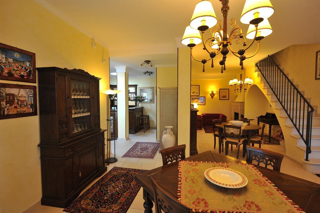 Relais Casabella ξενώνας Μαρτίνα Φράνκα Εξωτερικό φωτογραφία