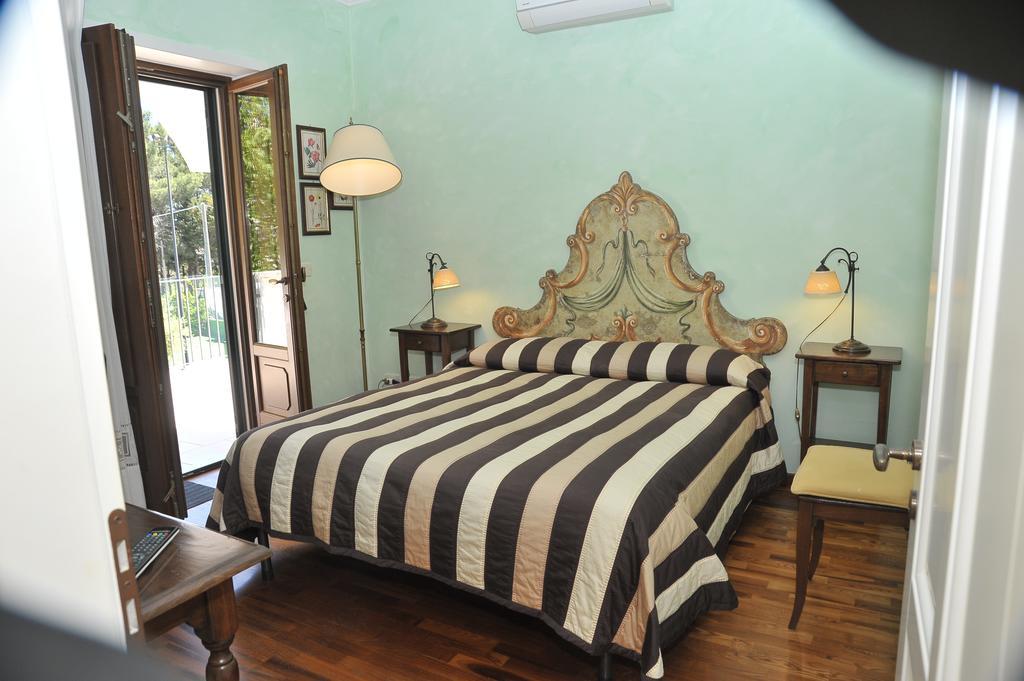 Relais Casabella ξενώνας Μαρτίνα Φράνκα Εξωτερικό φωτογραφία